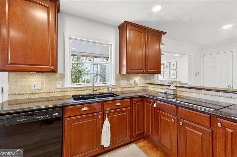 4979 Vernon Oaks Drive Atlanta - Photo 11