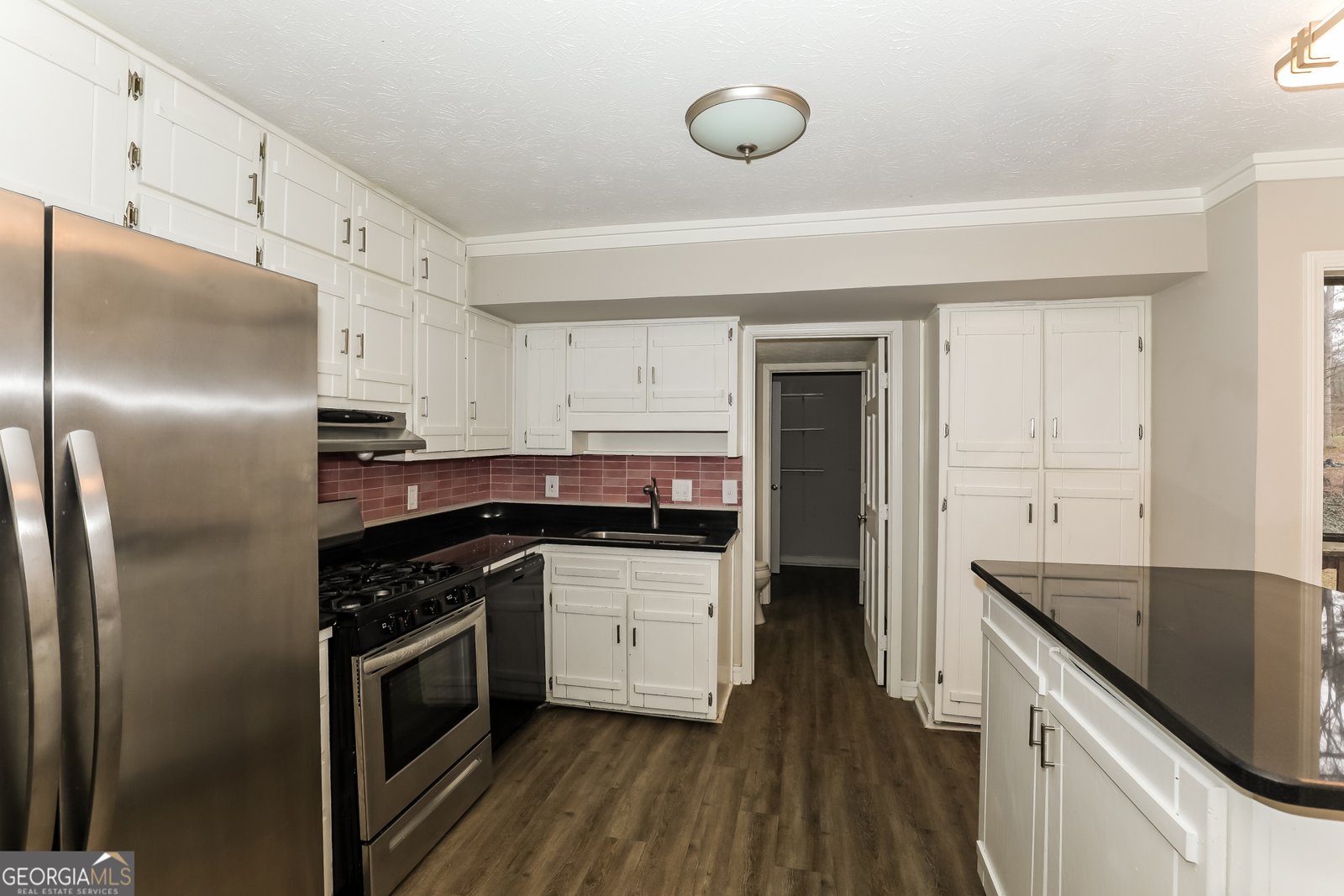 1868 Lake Ridge Court Jonesboro - Photo 6