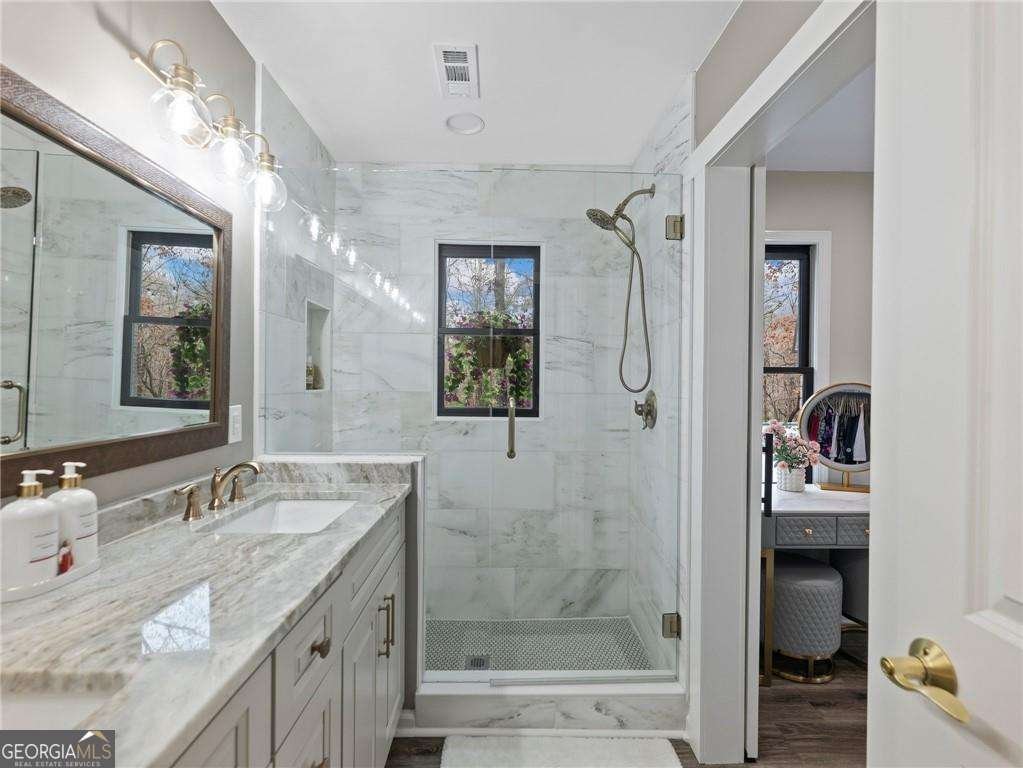 7328 Ivy Circle Murrayville - Photo 8