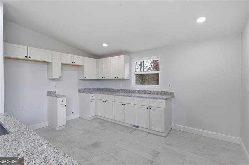 2909 Cambridge Drive Atlanta - Photo 9