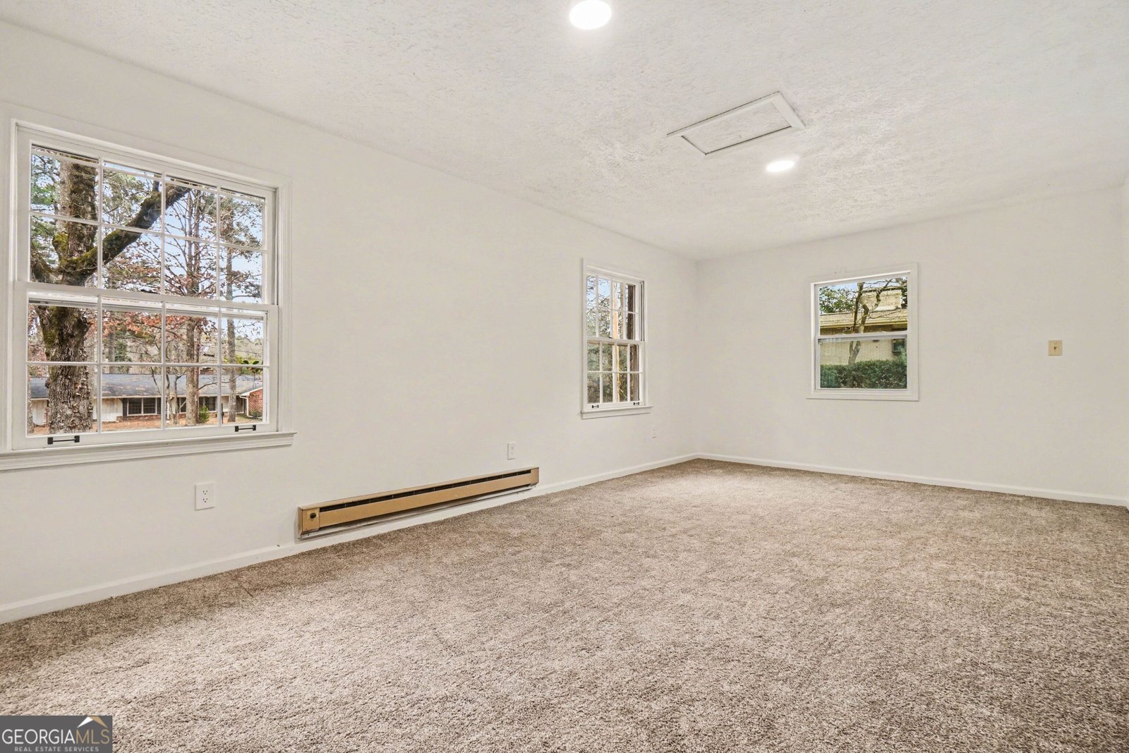 2360 Young Drive College Park - Photo 10