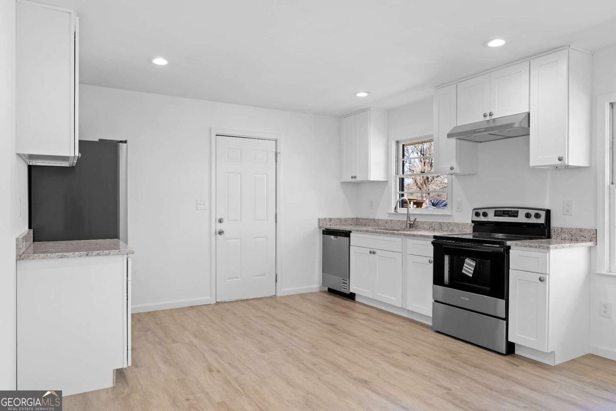 1802 Lake Harbin Road Morrow - Photo 1