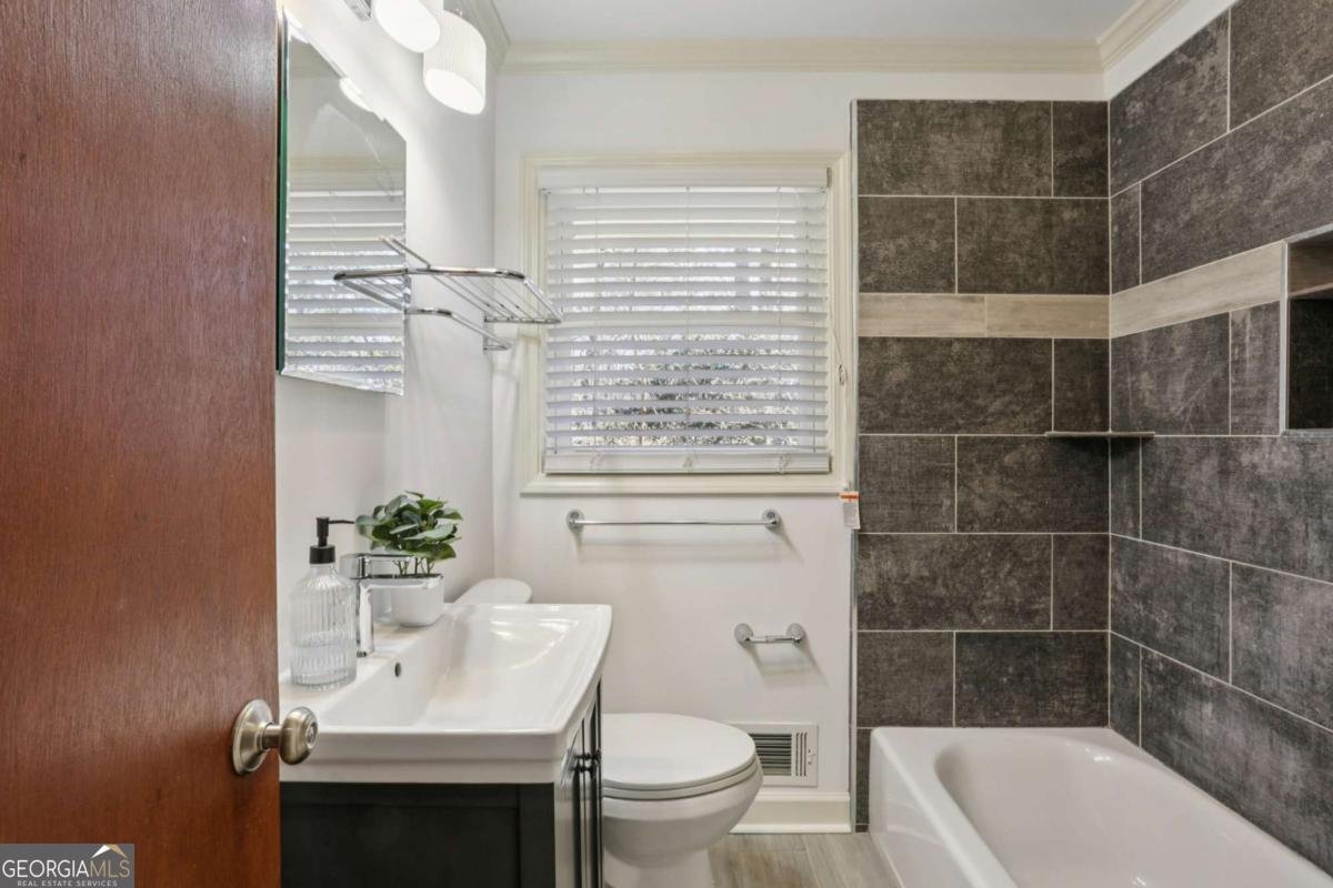 2098 Jordan Terrace Atlanta - Photo 17