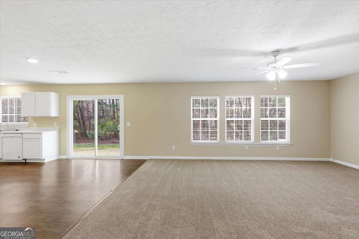 574 Leaflet Ives Drive Lawrenceville - Photo 10