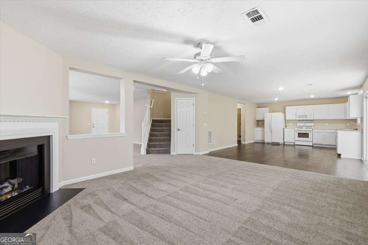 574 Leaflet Ives Drive Lawrenceville - Photo 13