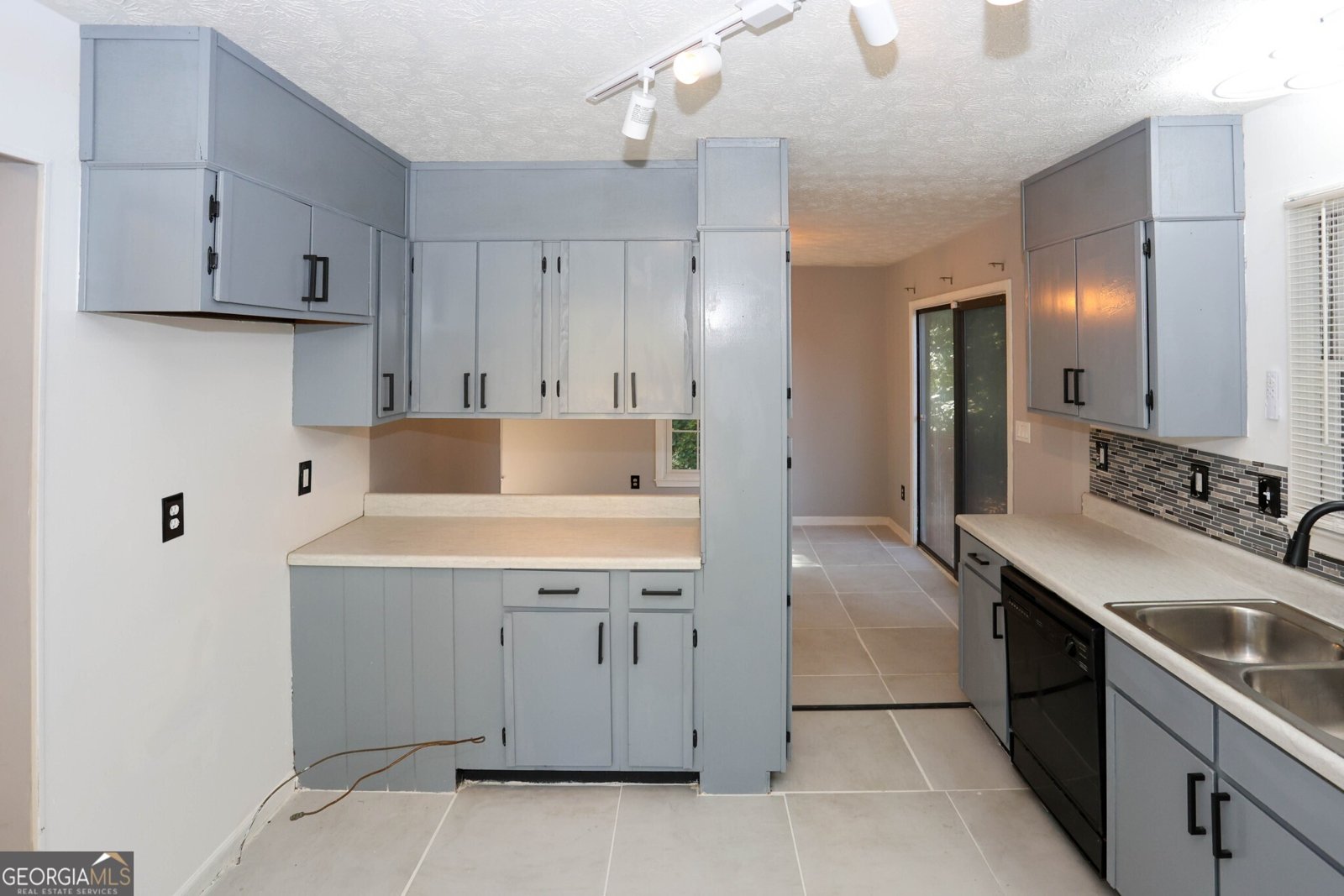 512 Rockborough Terrace Stone Mountain - Photo 45