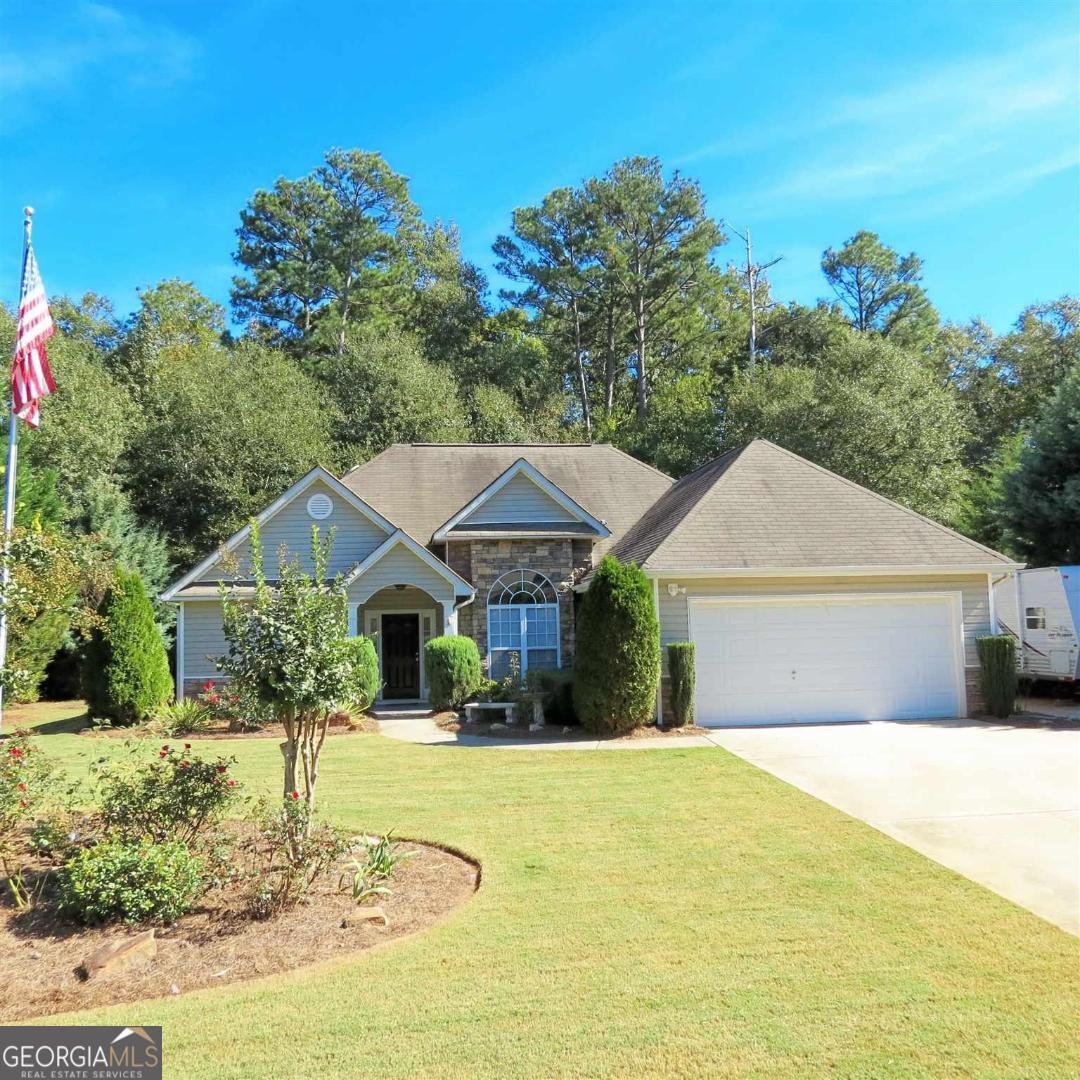 963 Gettysburg Way Locust Grove - Photo 1