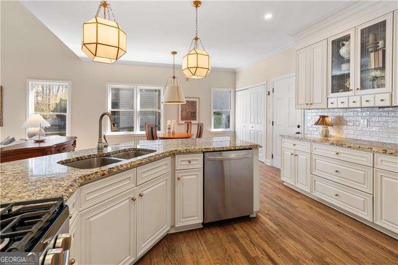 3220 Eagle Watch Drive Woodstock - Photo 22