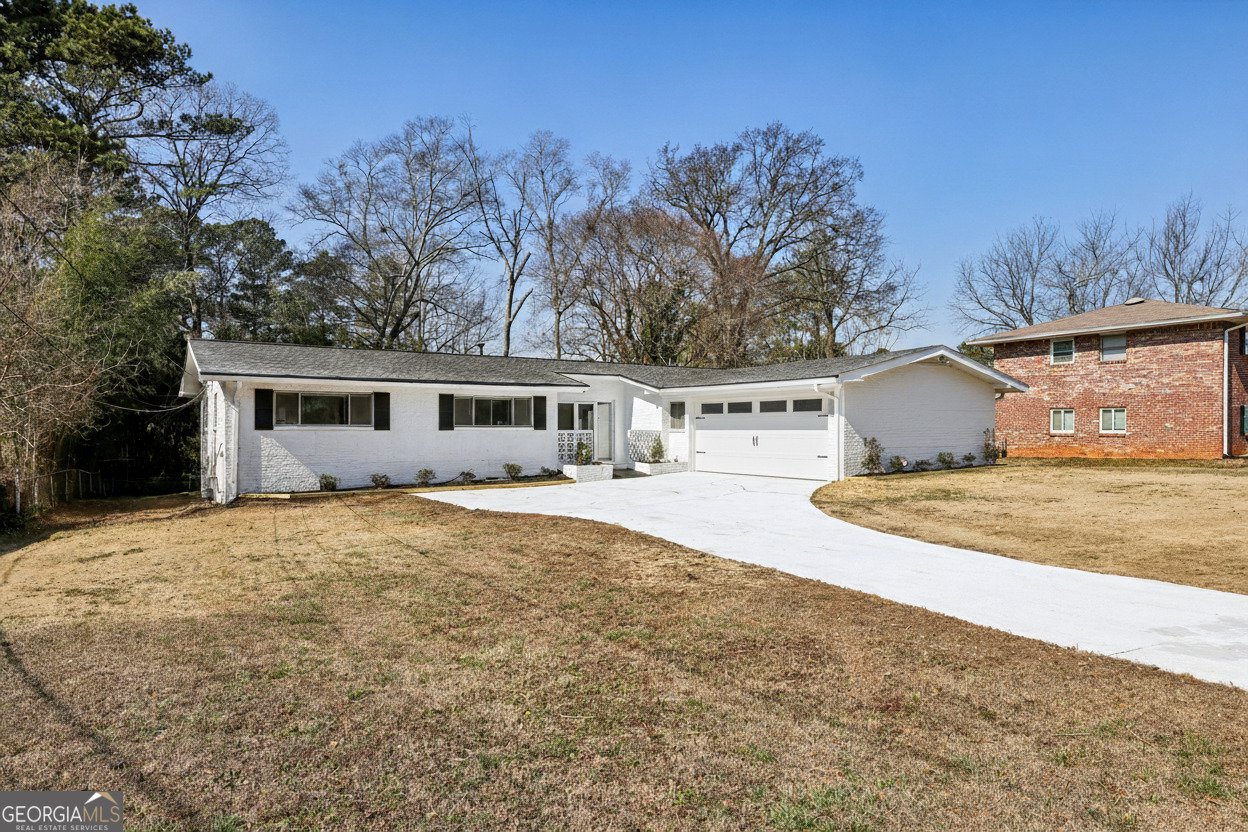 1050 rays Road stone mountain - Photo 1