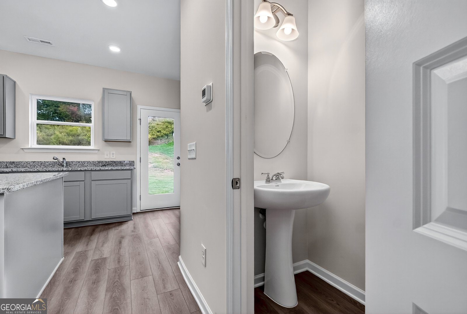 1001 Stonebridge Circle Macon - Photo 14