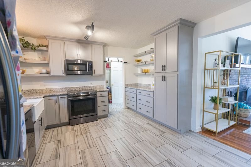 5028 Bird Road Gainesville - Photo 10