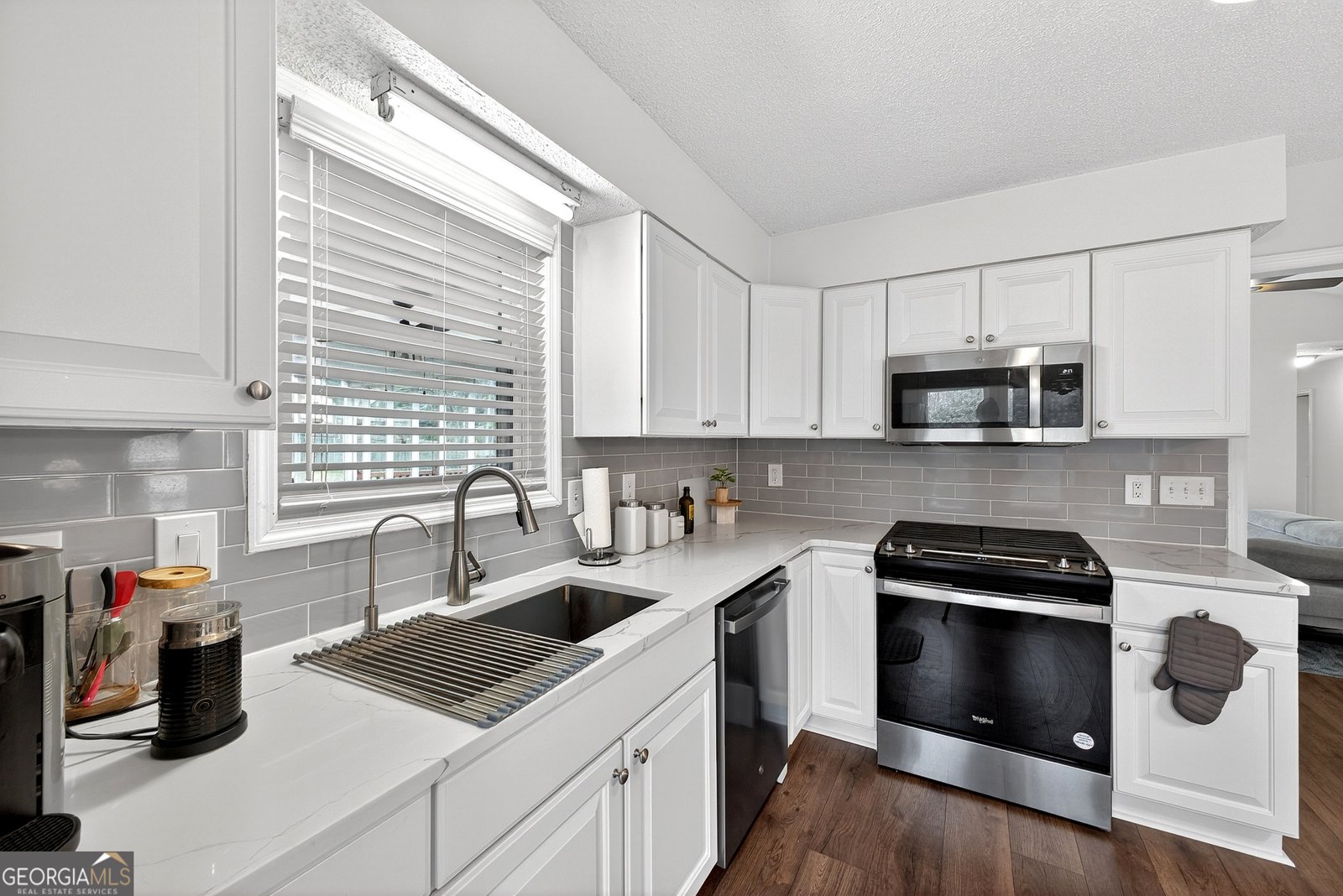 721 Shannon Green Circle Mableton - Photo 6