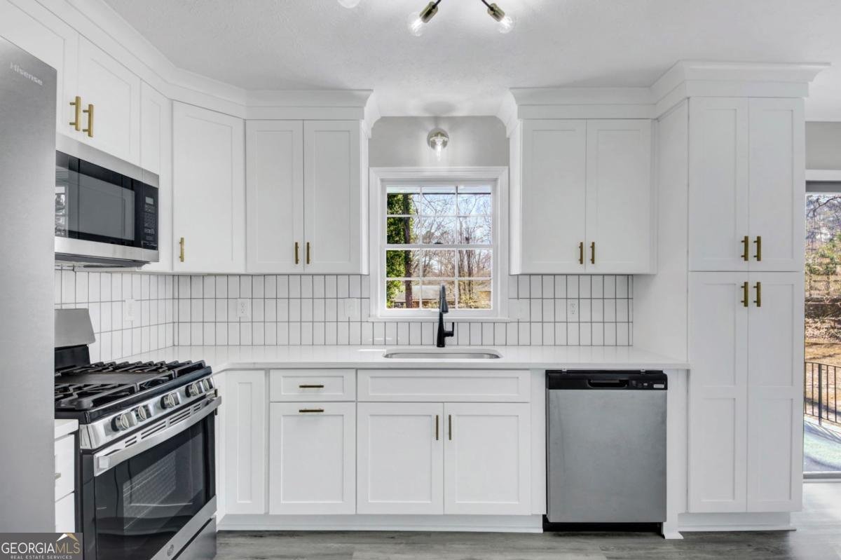 1697 Rustic Drive Marietta - Photo 7