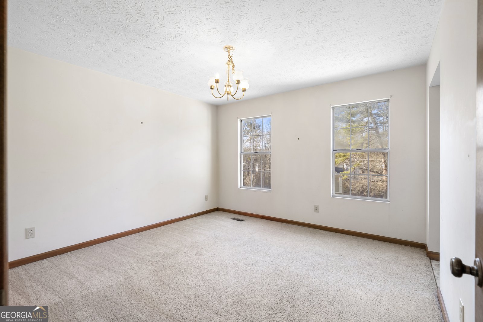 6584 River Glen Drive Riverdale - Photo 13