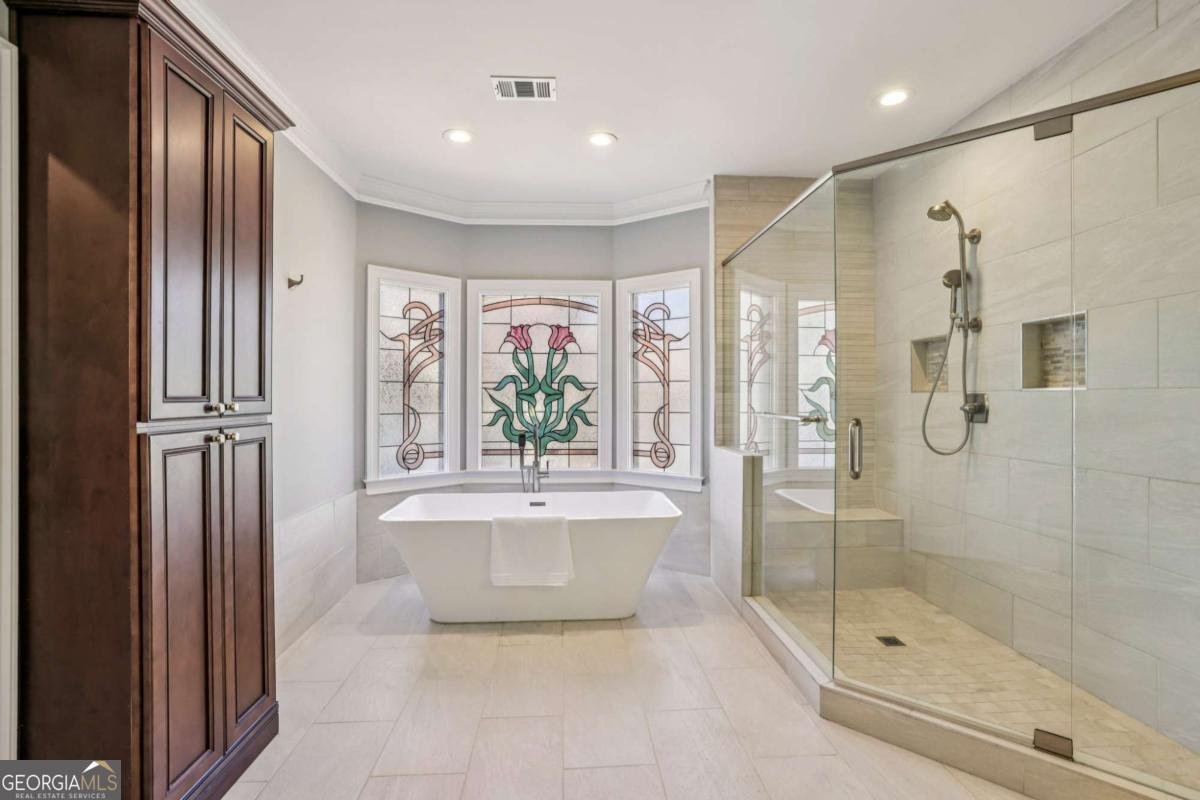 12215 Winding Oak Trail Johns Creek - Photo 10