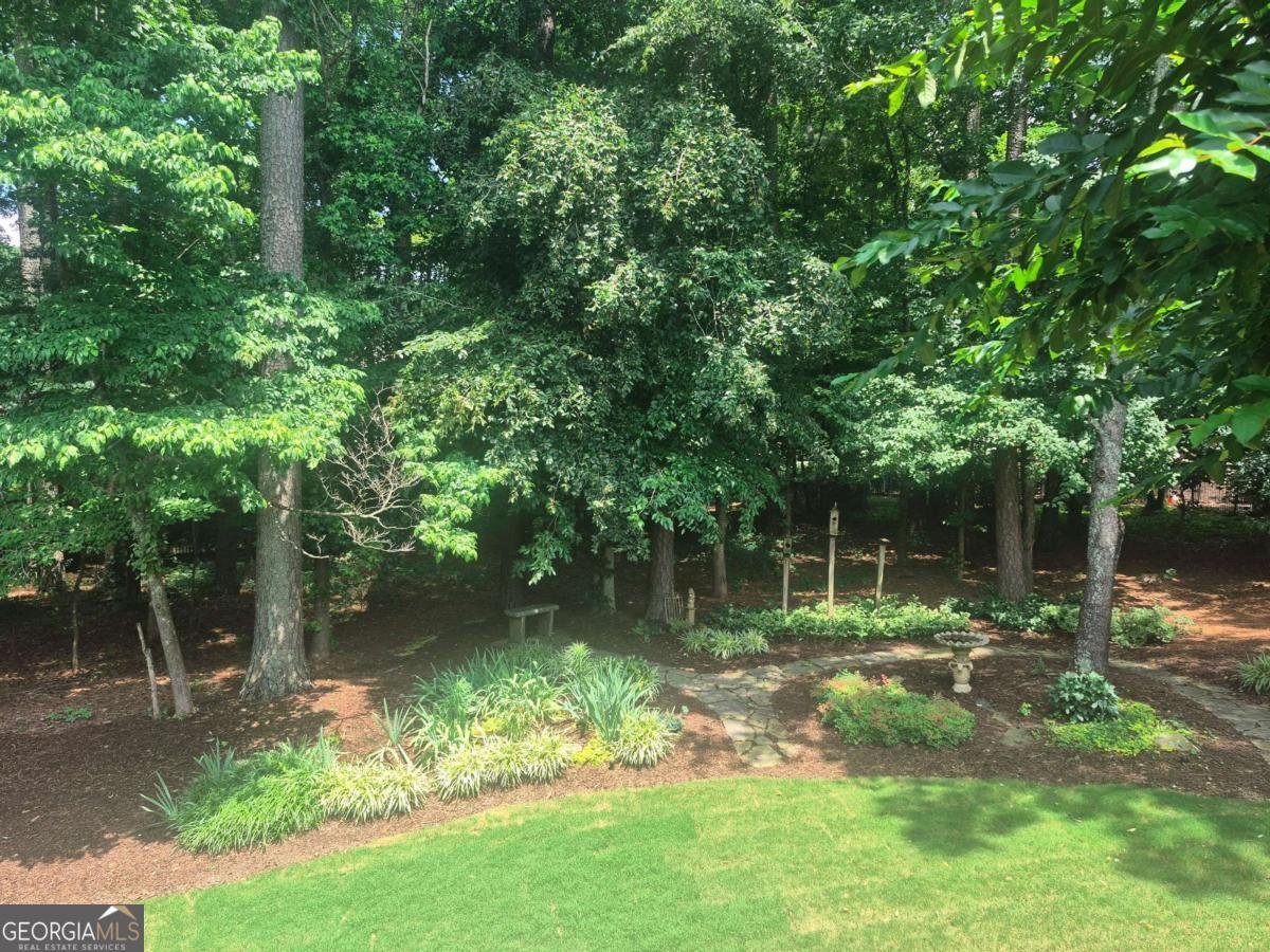 12215 Winding Oak Trail Johns Creek - Photo 17