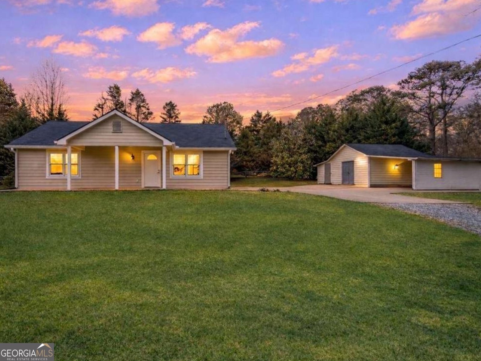 271 Heard Drive Dawsonville - Photo 1