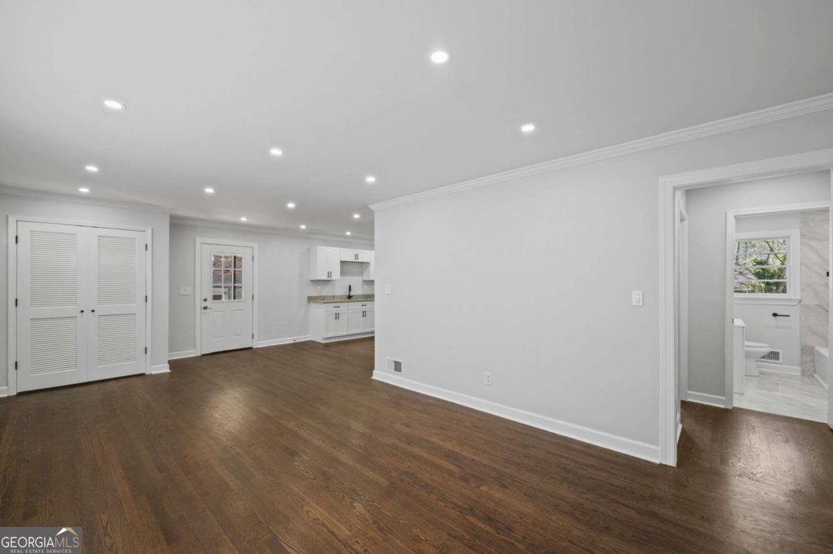 1815 Windsor Drive Atlanta - Photo 6