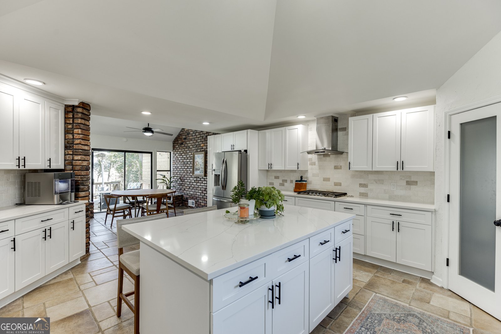 3449 Grist Mill Court Peachtree Corners - Photo 18