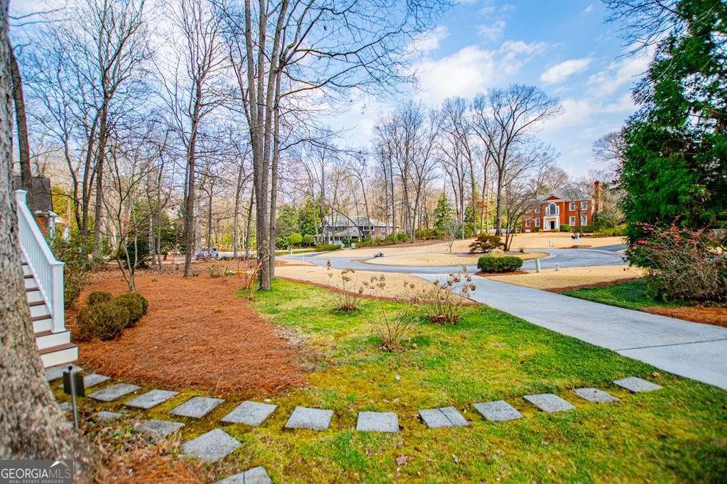 211 Habersham Place Carrollton - Photo 17