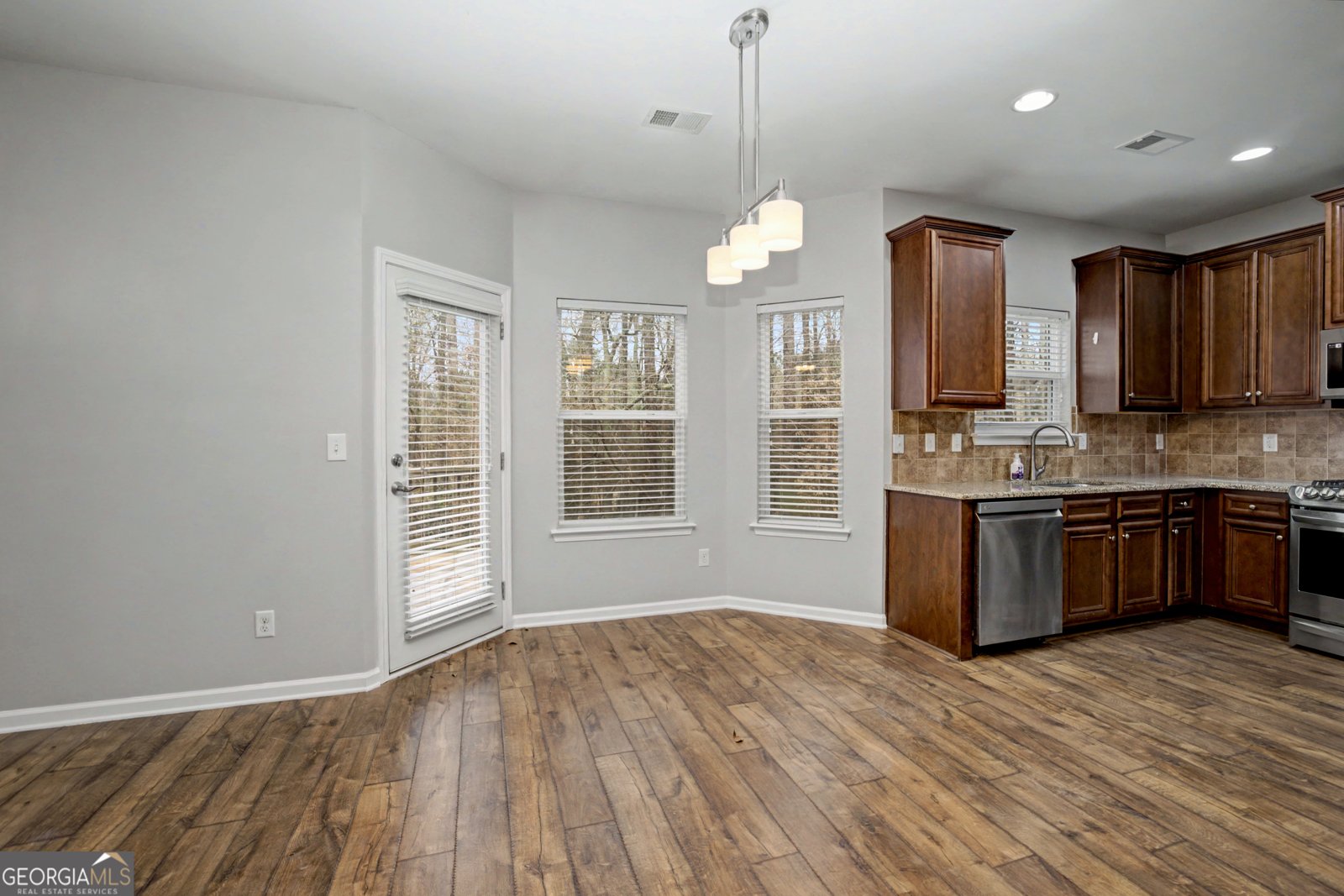 21 Seville Court Newnan - Photo 9