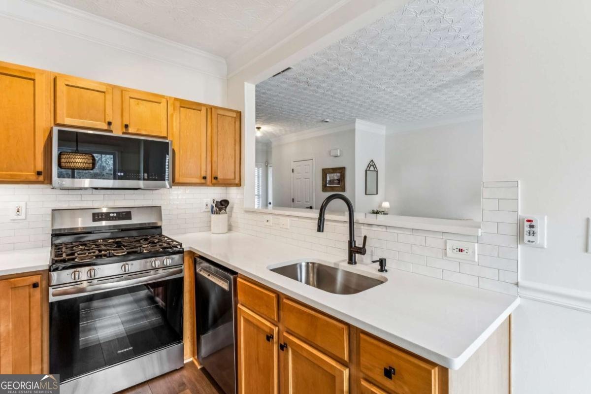 1429 Bay Overlook Drive Woodstock - Photo 14