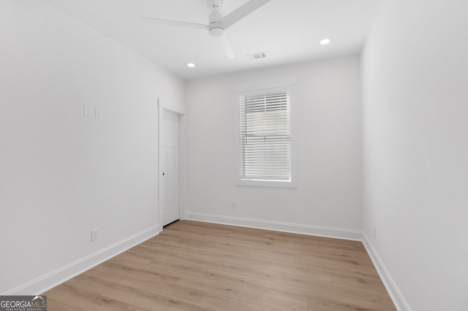 1211 34th Street Savannah - Photo 30