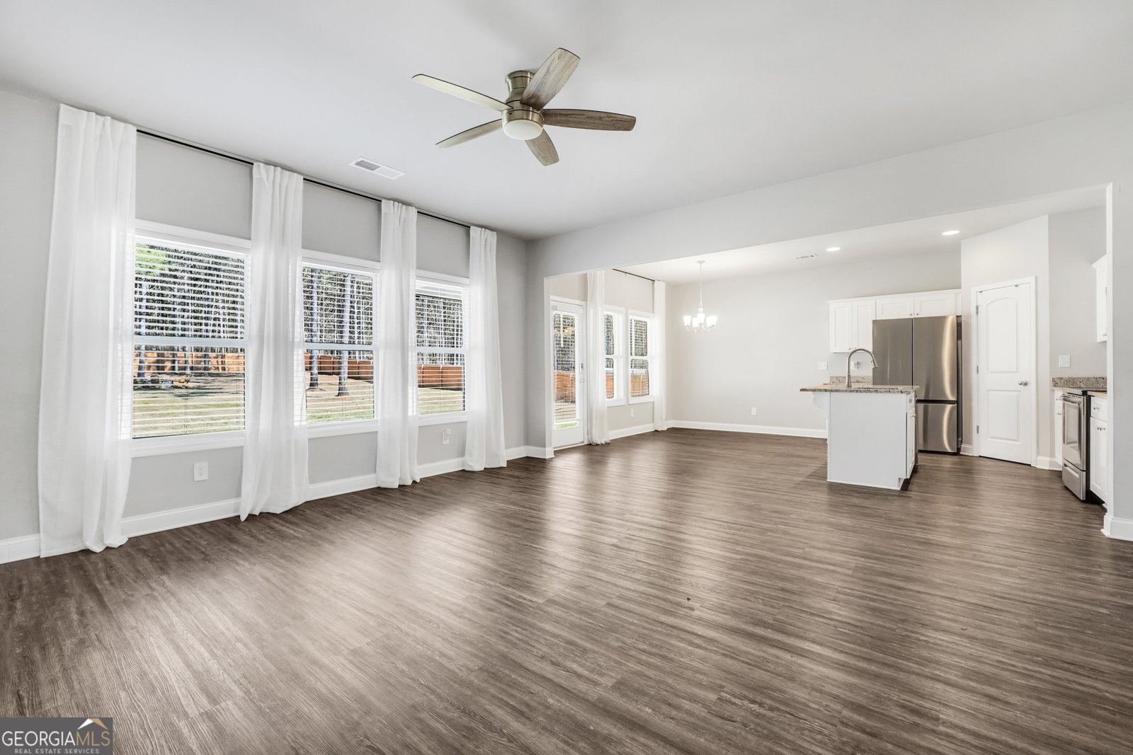 632 Sutton Road Forsyth - Photo 12