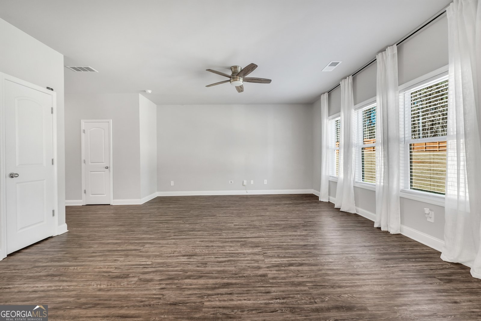 632 Sutton Road Forsyth - Photo 13