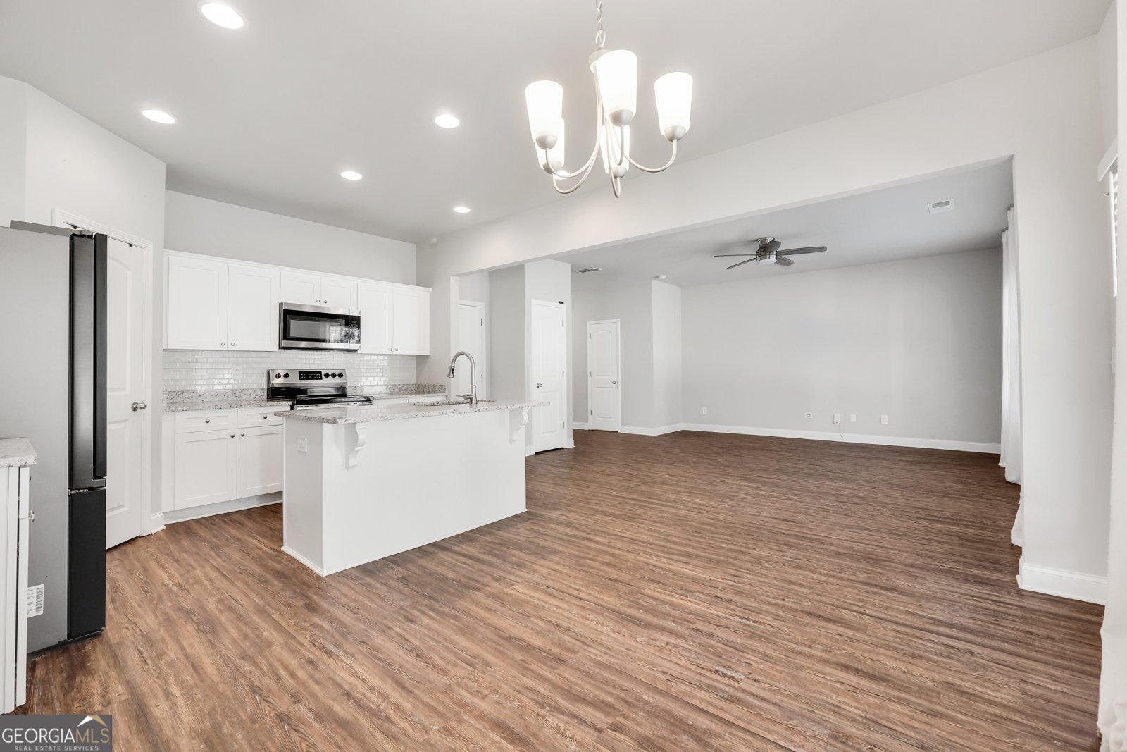 632 Sutton Road Forsyth - Photo 14