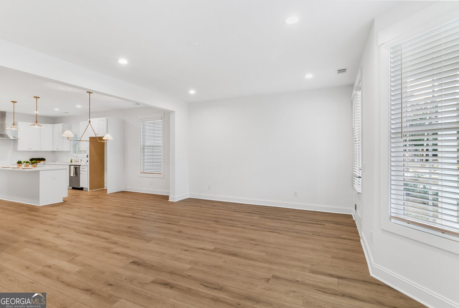 1207 34th Street Savannah - Photo 7