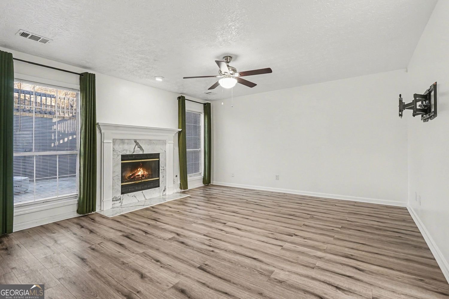 964 Pointers Way Lawrenceville - Photo 10