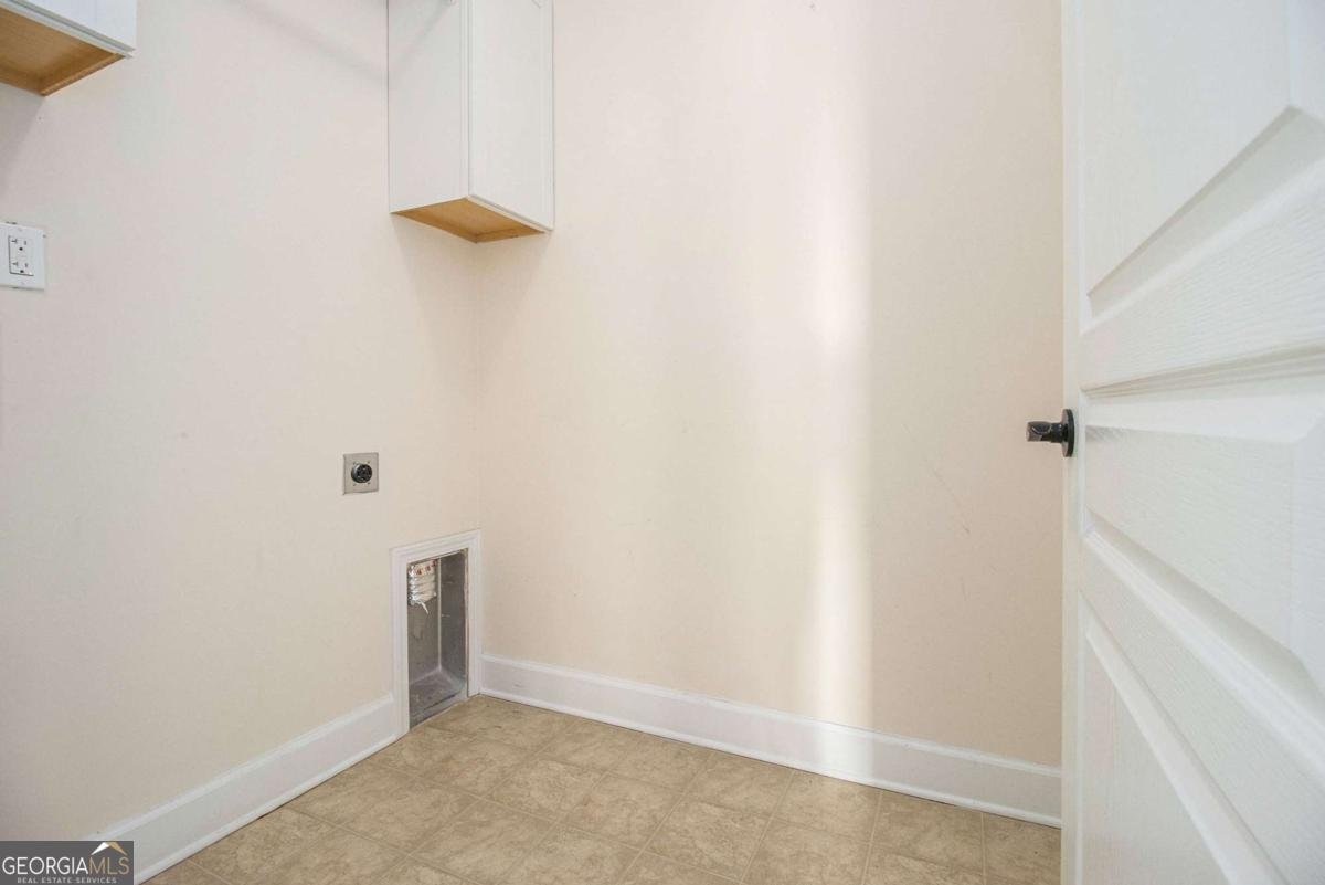 607 Larch Looper Drive Griffin - Photo 13