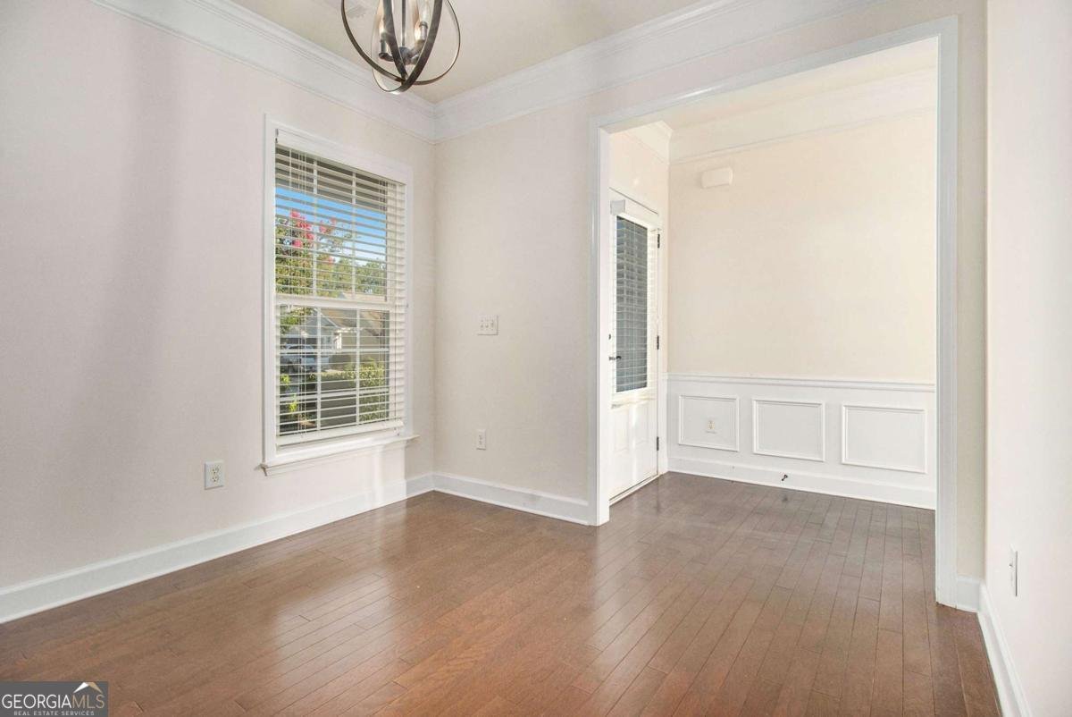 607 Larch Looper Drive Griffin - Photo 8