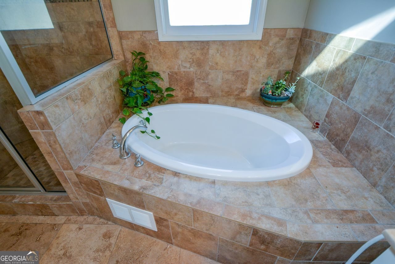 1379 Branchwood Drive Snellville - Photo 32