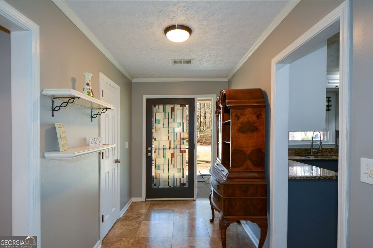 1379 Branchwood Drive Snellville - Photo 6