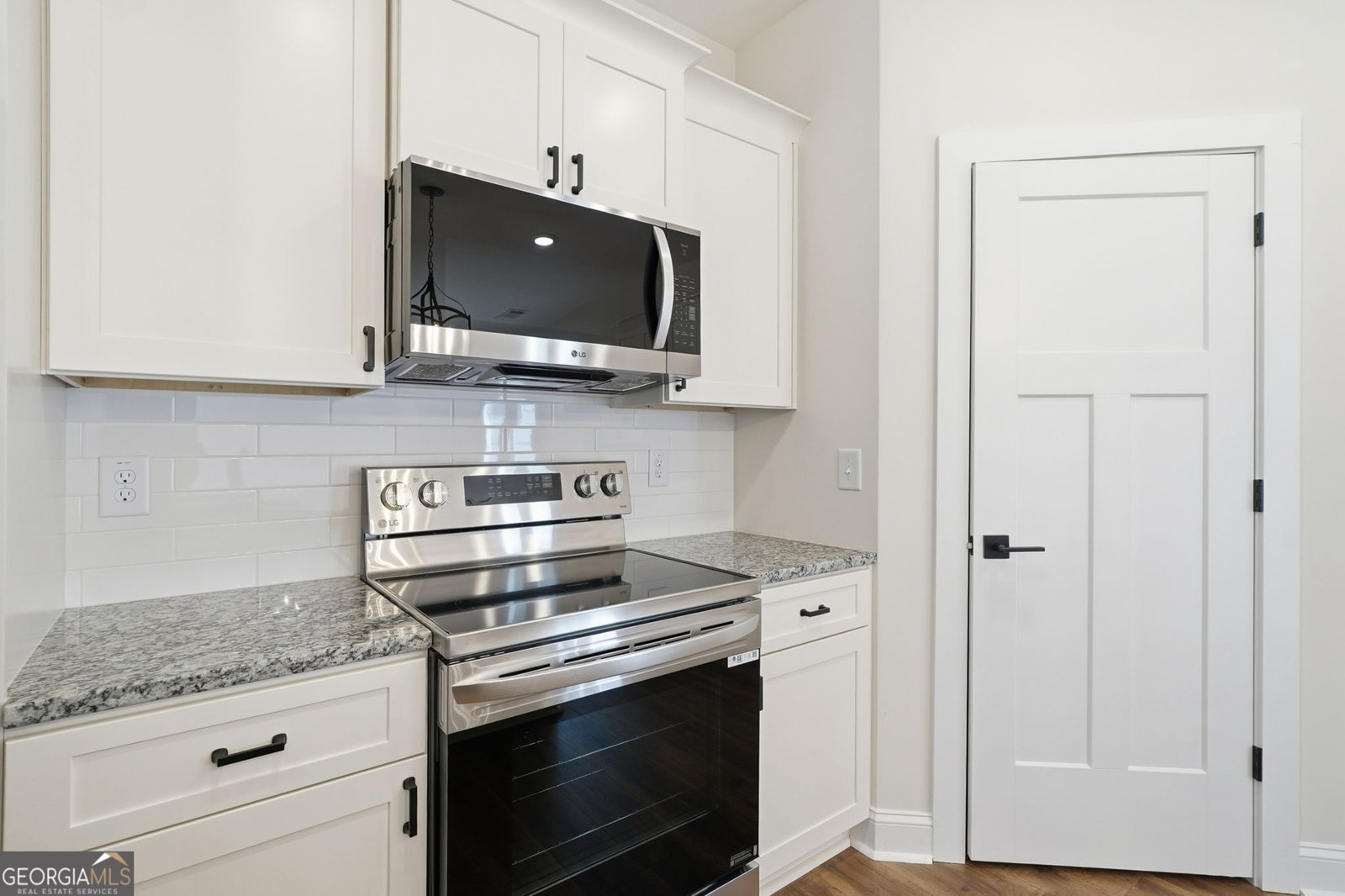 171 Bluff Creek Lane Ball Ground - Photo 19