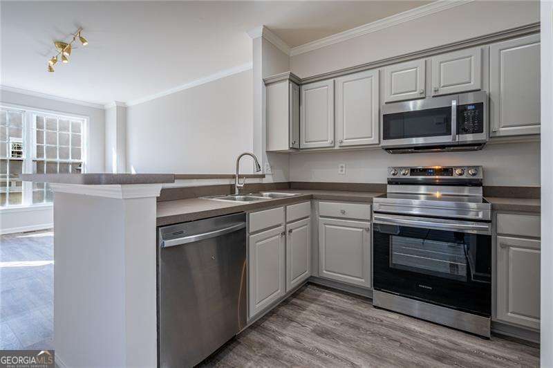 1196 Village Court Atlanta - Photo 11