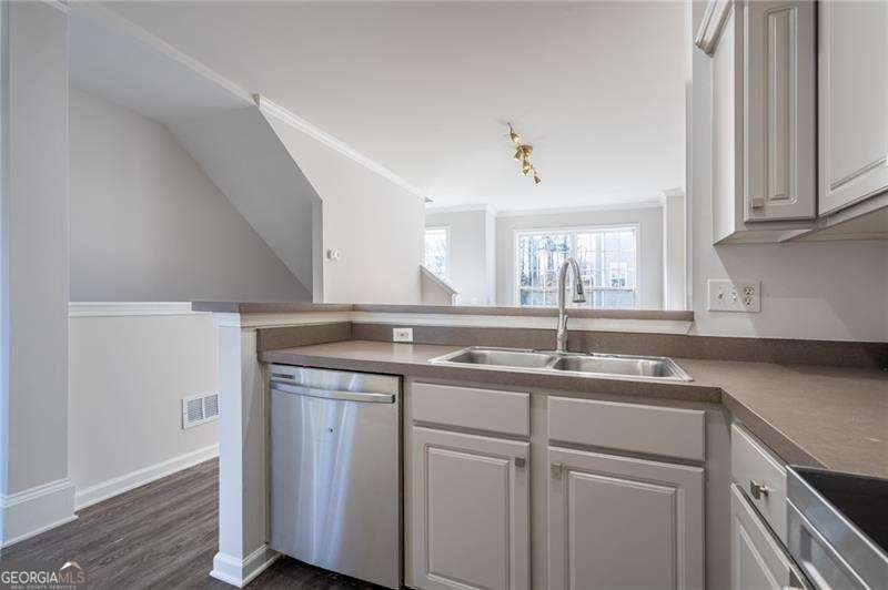 1196 Village Court Atlanta - Photo 14