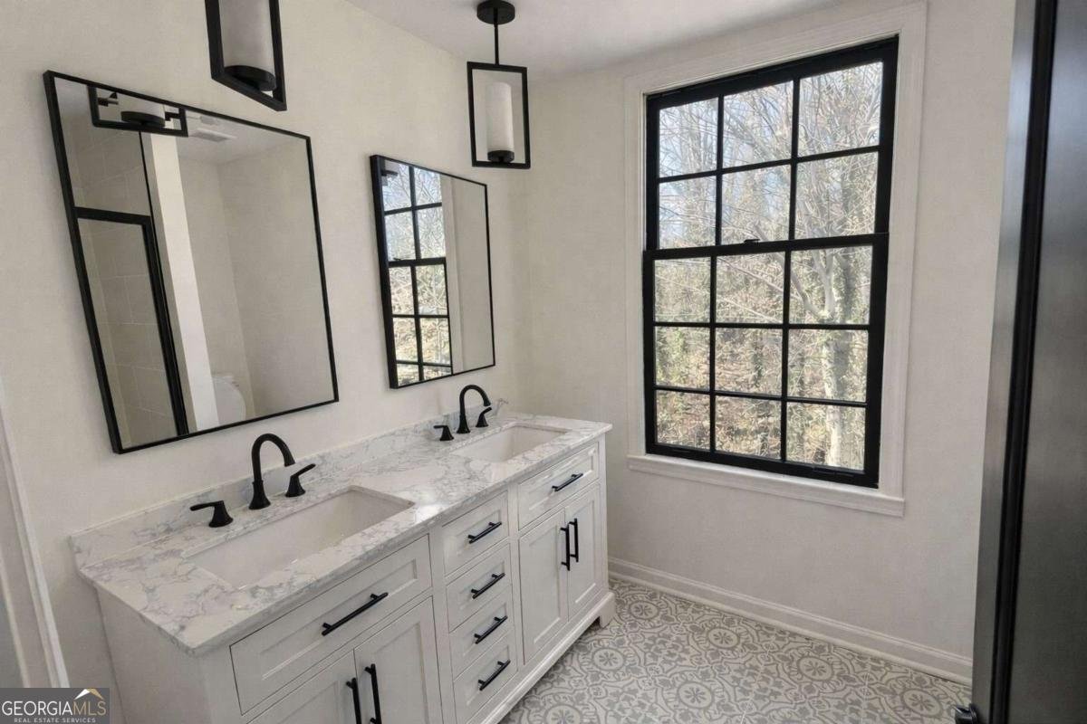 4570 Orkney Lane Atlanta - Photo 14