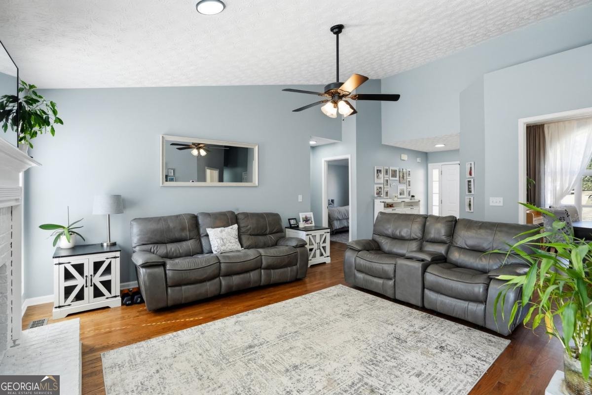 225 DUNAGAN Drive Lawrenceville - Photo 9