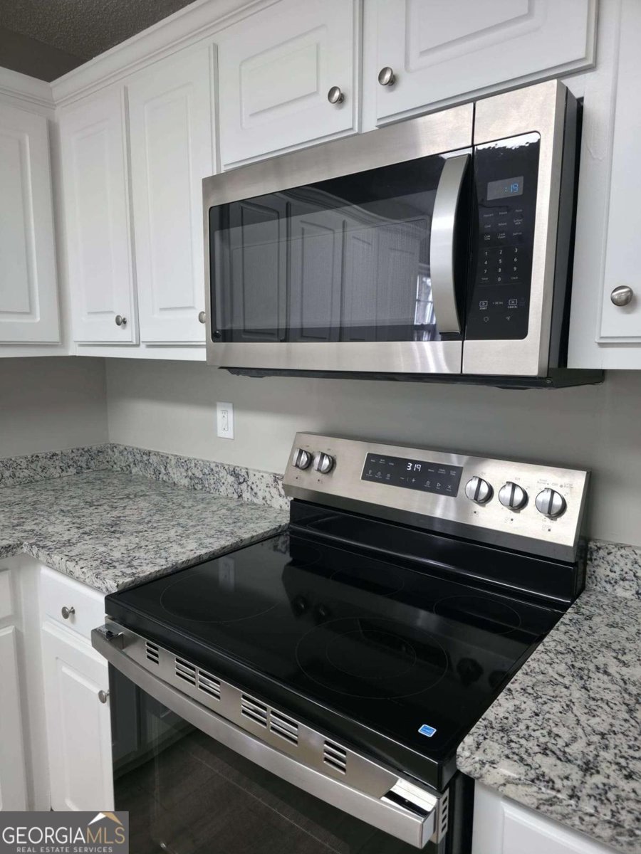 2504 Marixa Drive Statham - Photo 17