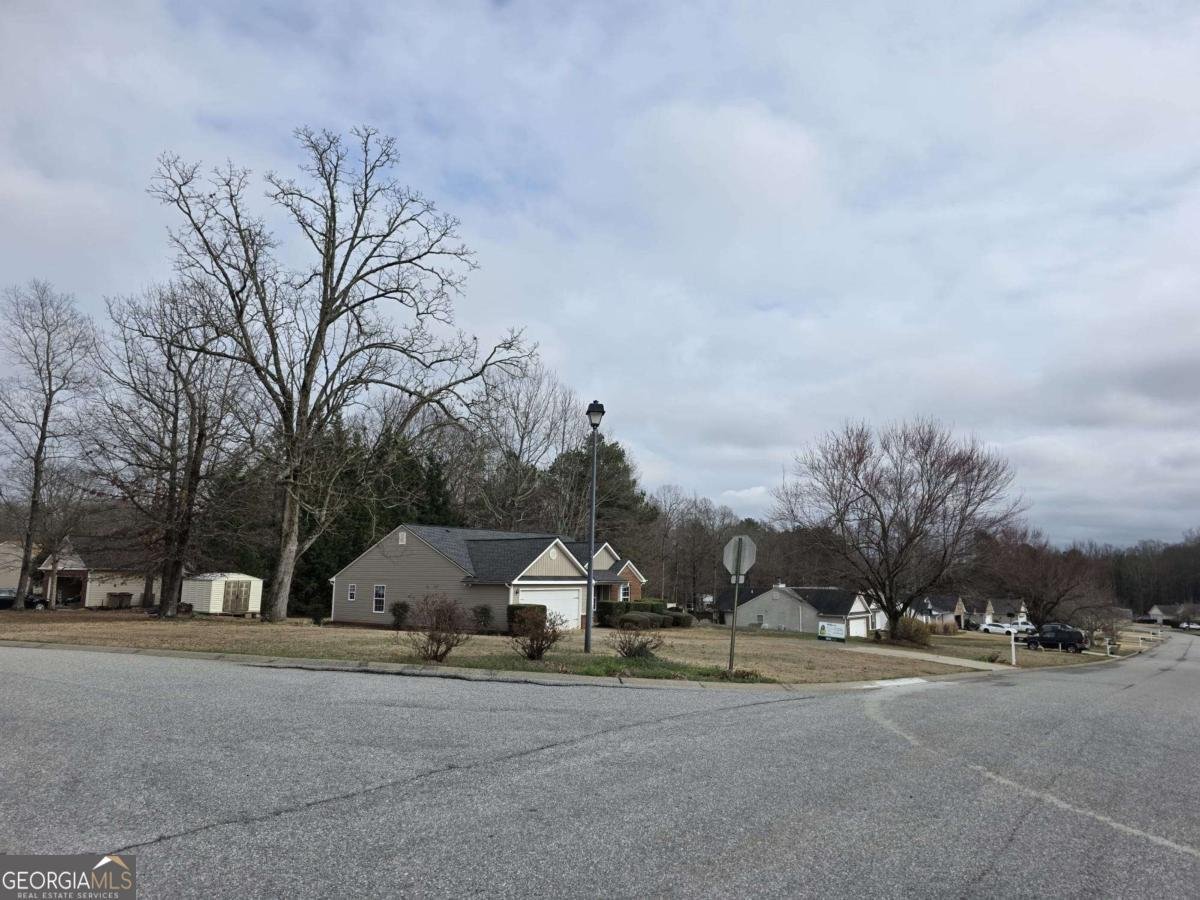 2504 Marixa Drive Statham - Photo 31