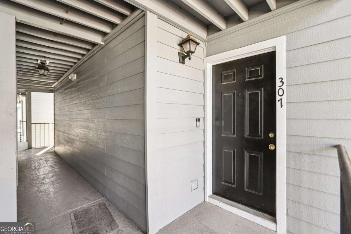 307 Granville Court Atlanta - Photo 6