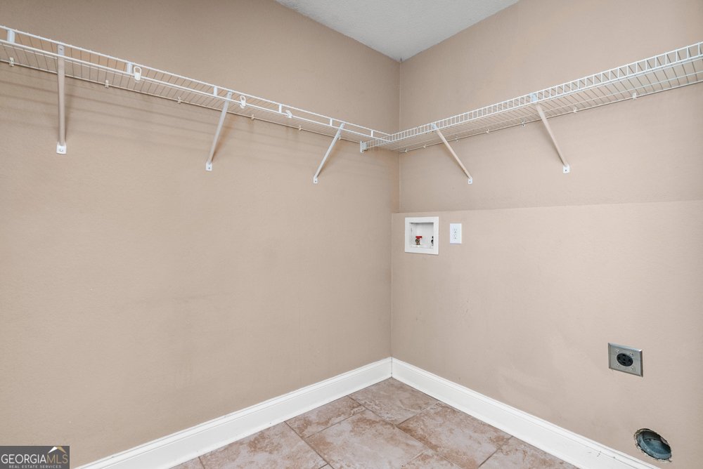 220 Summerstone Bend Byron - Photo 20