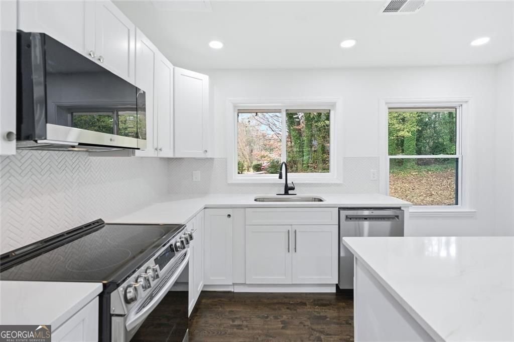 2277 Edgemore Drive Atlanta - Photo 12