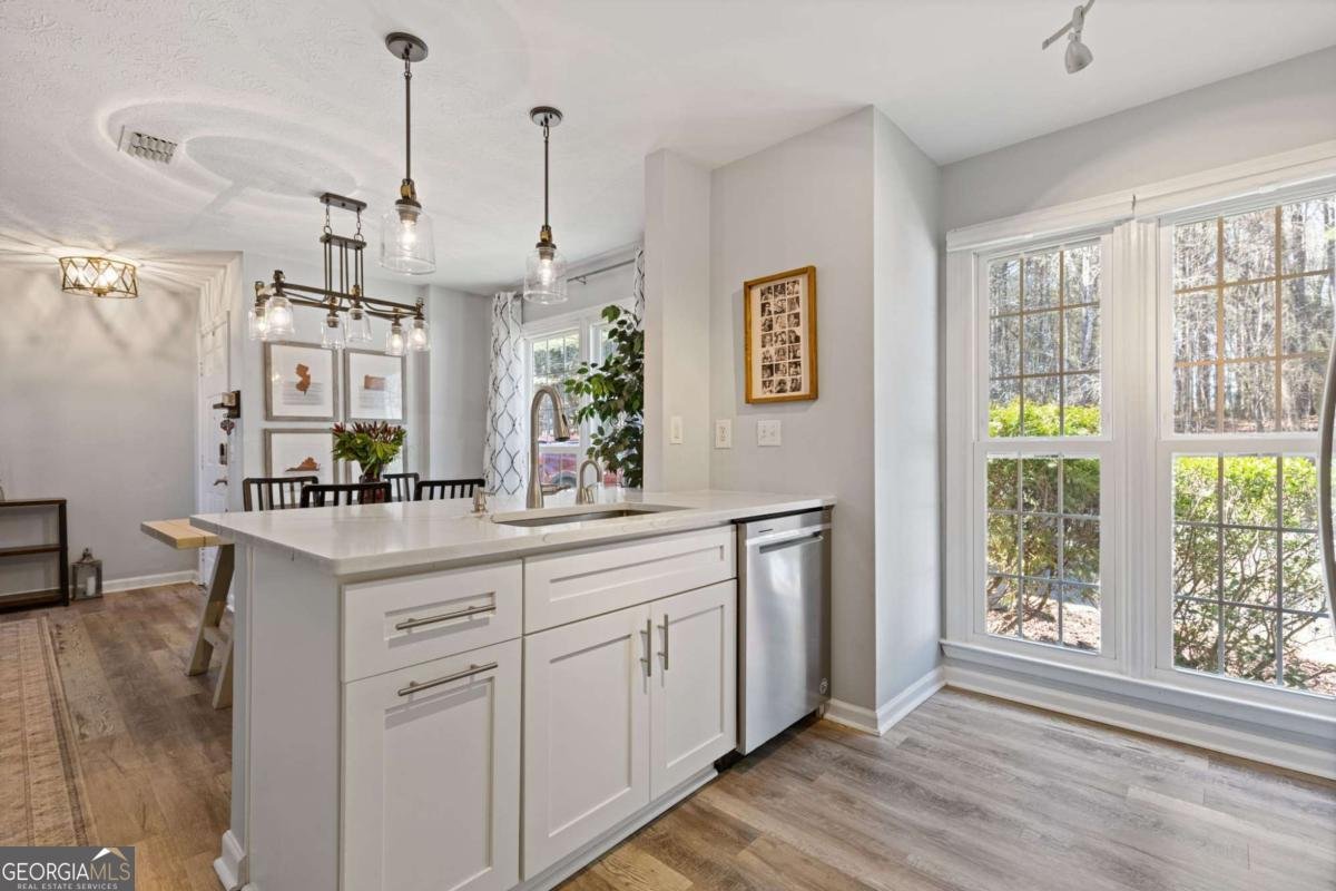 5071 Avalon Drive Alpharetta - Photo 9