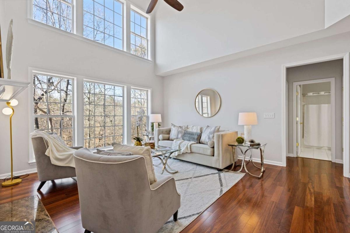 731 Hexham Court Suwanee - Photo 11