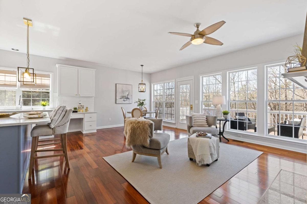 731 Hexham Court Suwanee - Photo 14