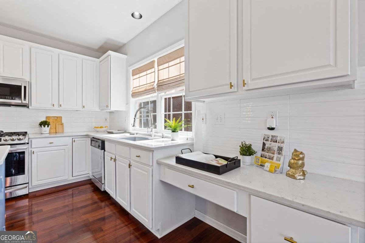 731 Hexham Court Suwanee - Photo 19